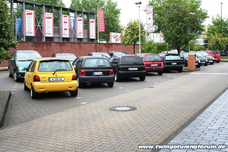 [Bild: twingo-10220164848-K1y.jpg]