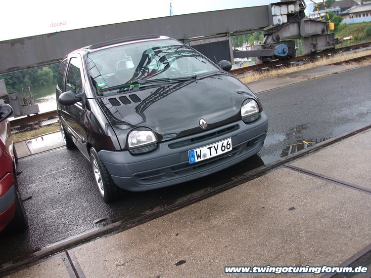 [Bild: twingo-10220201704-6qZ.jpg]