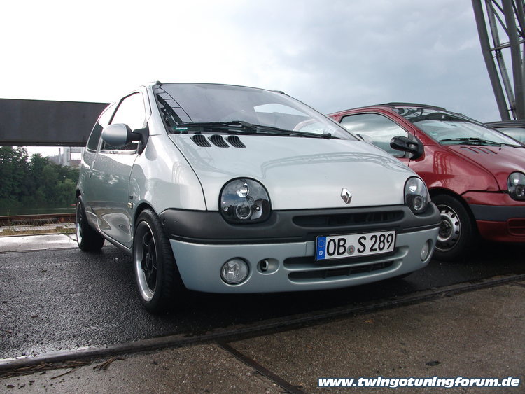 [Bild: twingo-10220202036-A15.jpg]