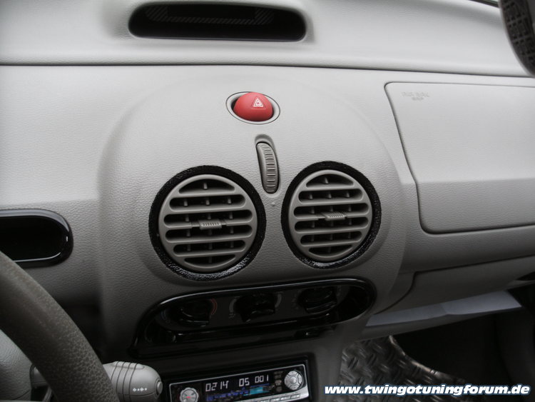 [Bild: twingo-10228202808-IMx.jpg]