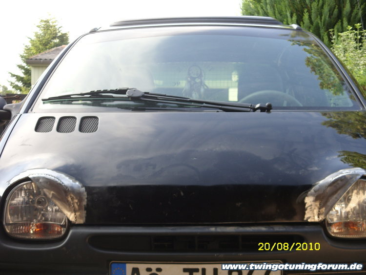 [Bild: twingo-10232181420-kWC.jpg]