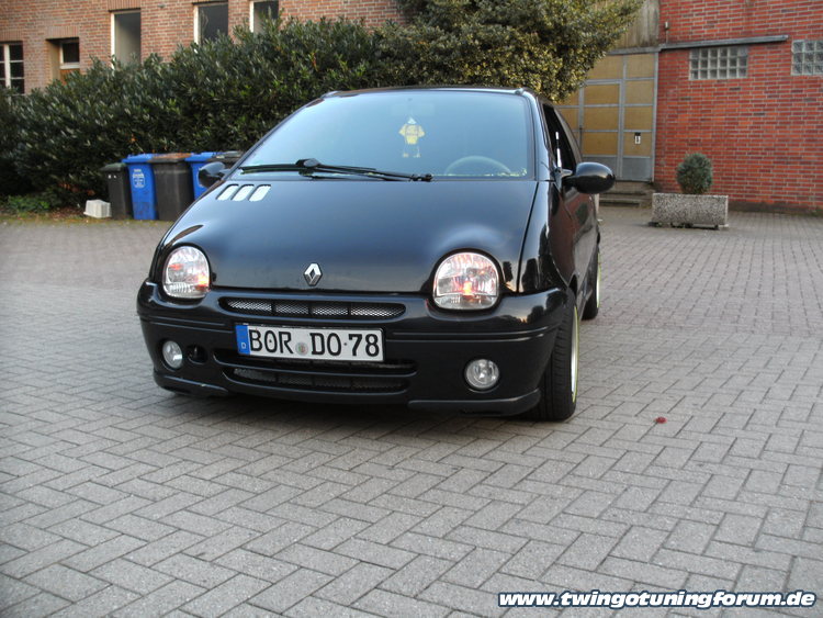 [Bild: twingo-10243154124-yNR.jpg]