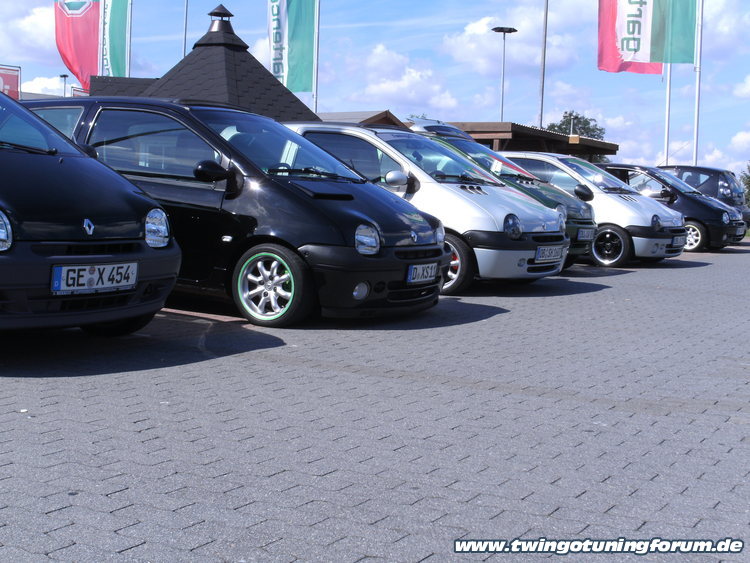 [Bild: twingo-10249215108-x2B.jpg]