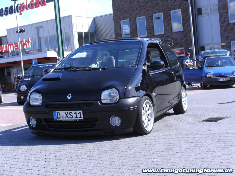 [Bild: twingo-10249230321-JD8.jpg]