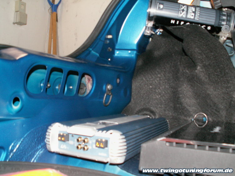 [Bild: twingo-10272220829-HSQ.jpg]