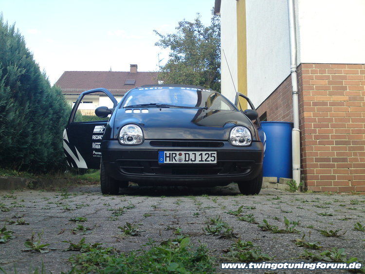 [Bild: twingo-10281224710-pgG.jpg]