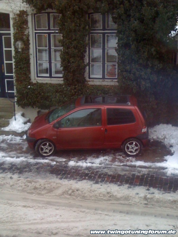 [Bild: twingo-11019182520-MOQ.jpg]