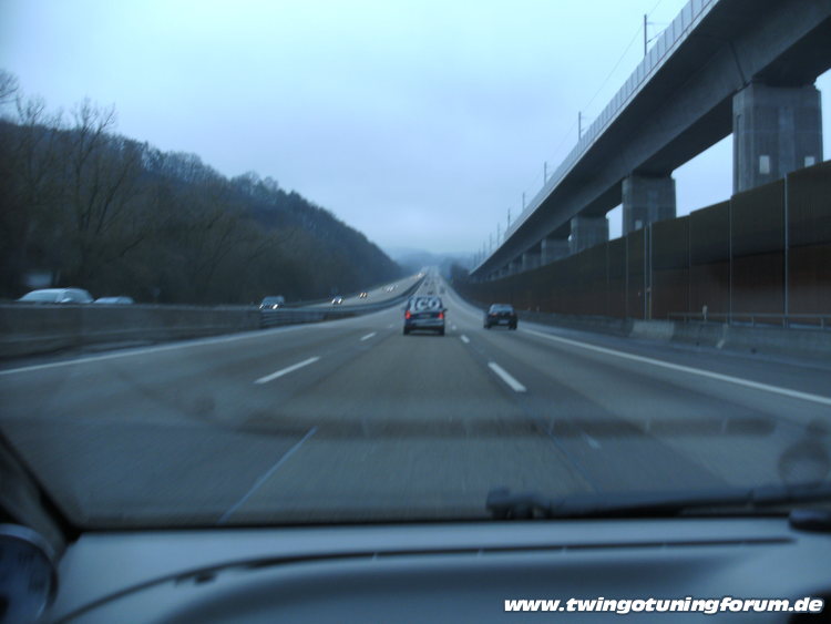[Bild: twingo-11043233836-xy4.jpg]