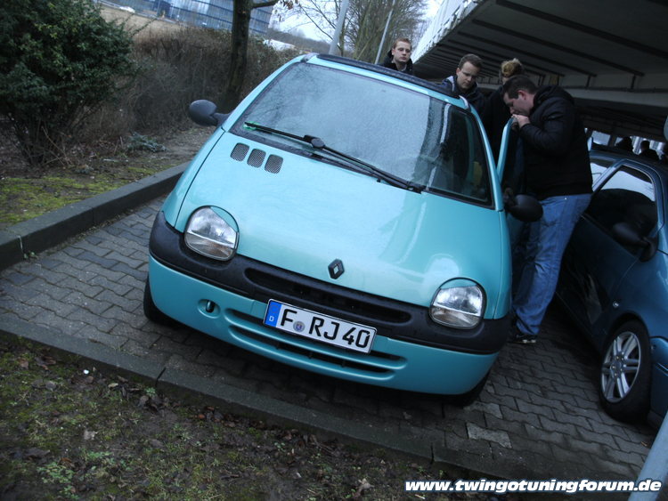 [Bild: twingo-11043234604-UCD.jpg]