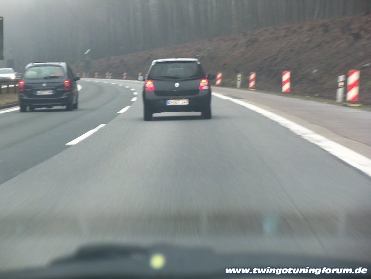[Bild: twingo-11044105841-iBR.jpg]