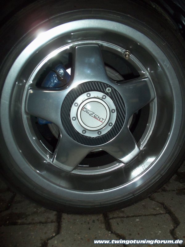 [Bild: twingo-11044111230-weX.jpg]